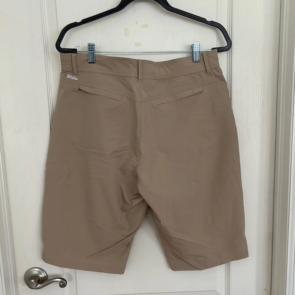 Willit Women’s Tan Shorts